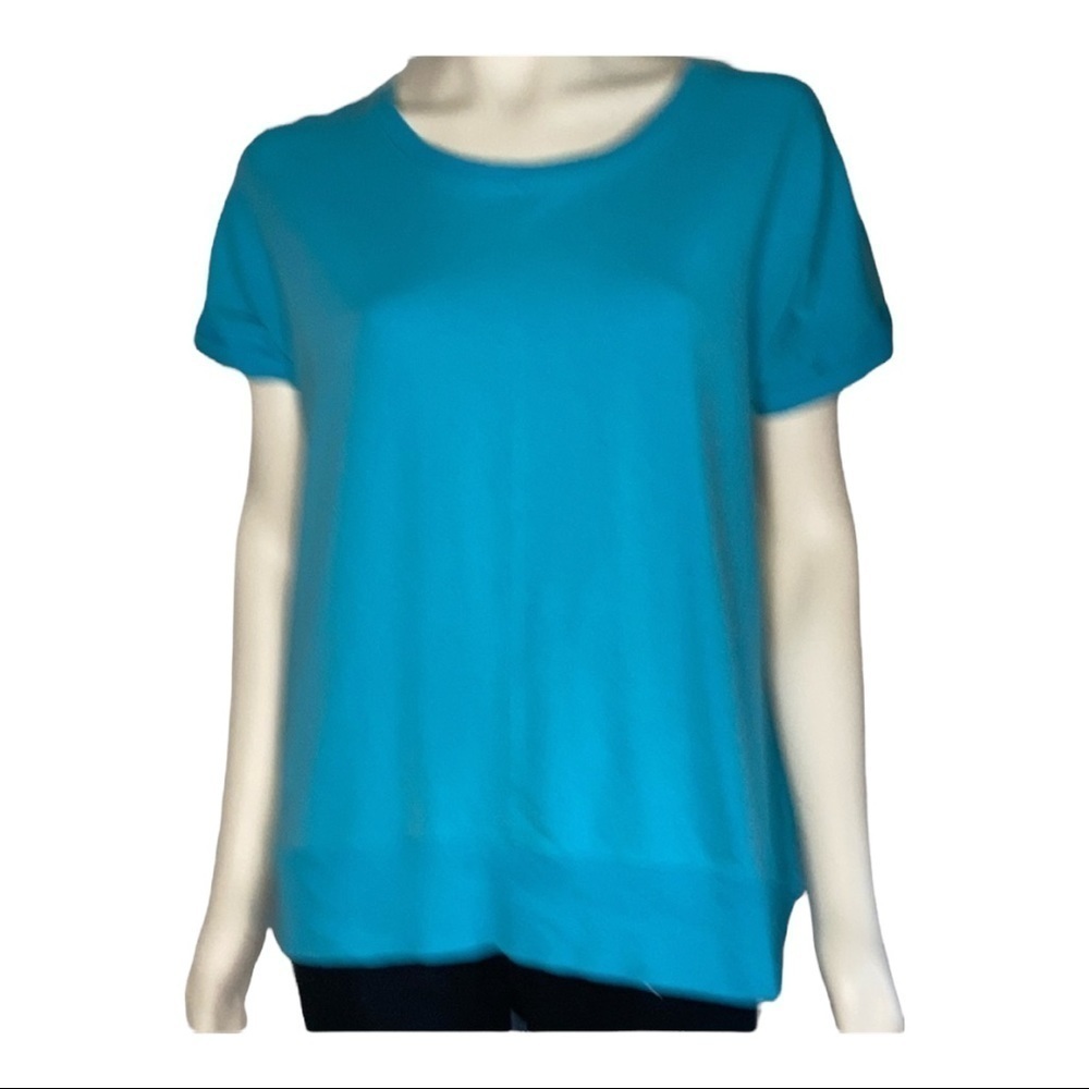 NWT Green Tea Light Blue Top Sz Small
